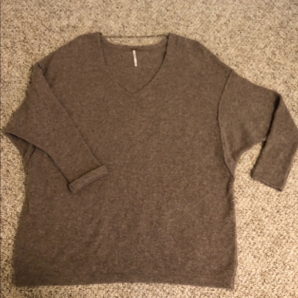Taupe free People sweater - Picture 8 of 13